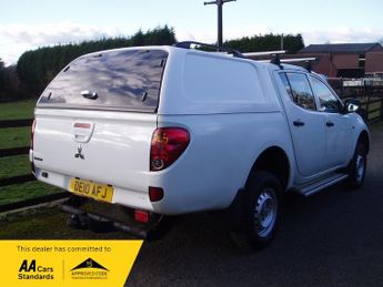 Mitsubishi L200 DI-D 4X4 4LIFE LB DCB