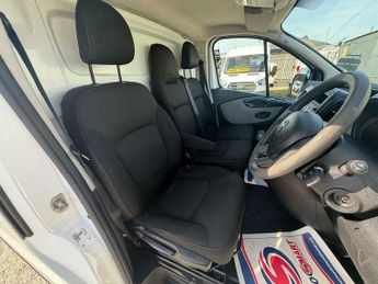 Nissan NV300 DCI ACENTA L1H1 P/V