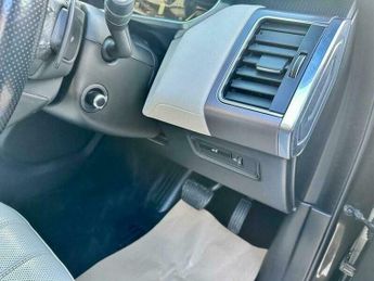 Land Rover Range Rover Sport 3.0 SD V6 HSE Auto 4WD Euro 5 (s/s) 5dr