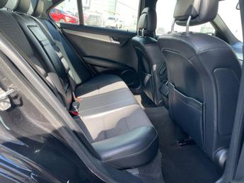 Mercedes C Class C220 CDI BLUEEFFICIENCY AMG SPORT
