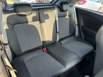 Vauxhall Corsa 1.4i 16v Design 3dr (a/c)