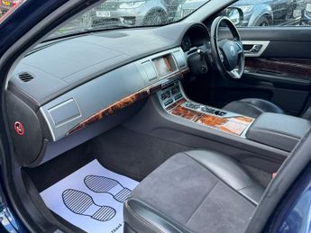 Jaguar XF 2.2d SE Business Sportbrake 5dr Diesel Auto Euro 5 (s/s) (163 ps