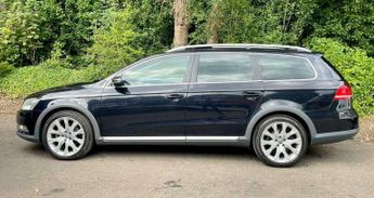 Volkswagen Passat 2.0 TDI BlueMotion Tech Alltrack DSG 4Motion Euro 5 (s/s) 5dr