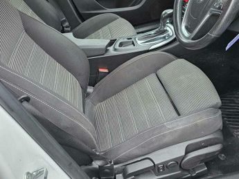 Vauxhall Insignia 2.0 CDTi SRi Auto Euro 5 5dr