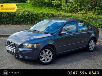 Volvo S40 1.6 S 100 Bhp | Cambelt and Waterpump Done _ Affordable Family C
