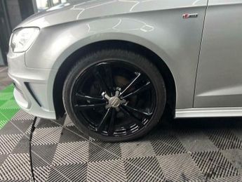 Audi A3 1.4 TFSI S line Sportback S Tronic Euro 5 (s/s) 5dr