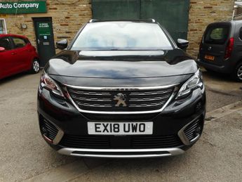 Peugeot 5008 1.2 PURE TECH ALLURE, AUTO, PAN ROOF, 1 OWNER