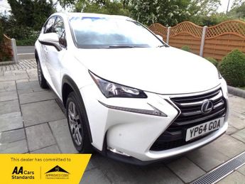 Lexus NX 300H LUXURY 1 FORMER KEEPER WITH FULL LEXUS HISTORY,PEARLESCENT 