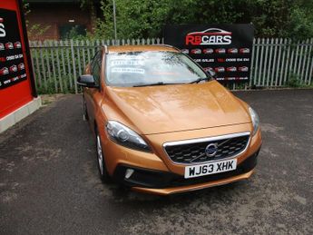 Volvo V40 D2 CROSS COUNTRY LUX