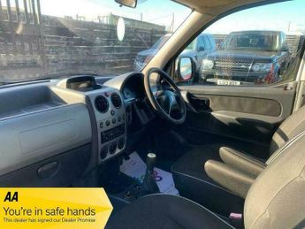 Peugeot Partner 1.6 HDi Escapade 5dr