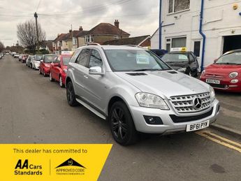 Mercedes M Class ML300 CDI BLUEEFFICIENCY SPORT