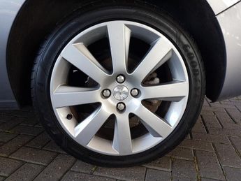 Peugeot 5008 BLUE HDI S/S ALLURE