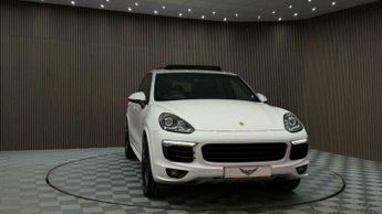 Porsche Cayenne 3.0 TD V6 TiptronicS 4WD Euro 6 (s/s) 5dr