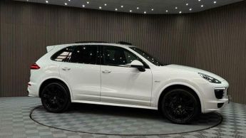 Porsche Cayenne 3.0 TD V6 TiptronicS 4WD Euro 6 (s/s) 5dr