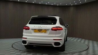 Porsche Cayenne 3.0 TD V6 TiptronicS 4WD Euro 6 (s/s) 5dr