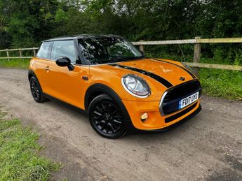 MINI Cooper D COOPER D 1 OWNER FROM NEW FULL SERVICE HISTORY ULEZ COMPLIANT AI