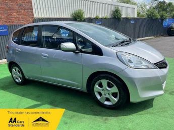 Honda Jazz I-VTEC ES