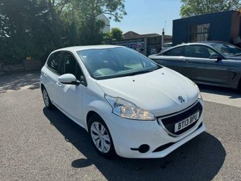 Peugeot 208 1.2 VTi Access+ Euro 5 5dr