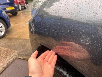 Toyota Hilux INVINCIBLE 4WD D-4D DCB