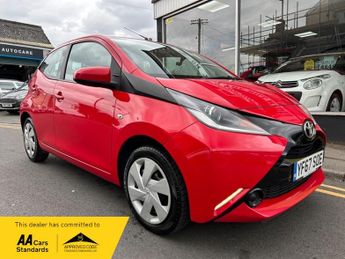 Toyota AYGO VVT-I X-PLAY