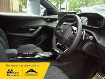 Peugeot 2008 1.2T GT PURETECH 130PS 8SP EAT AUTOMATIC