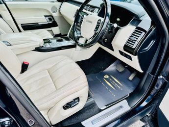 Land Rover Range Rover TDV6 AUTOBIOGRAPHY