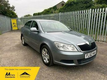 Skoda Octavia 1.6 TDI SE Hatchback 5dr Diesel Manual Euro 5 (105 ps)