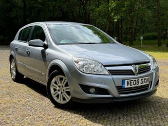 Vauxhall Astra DESIGN 16V E4