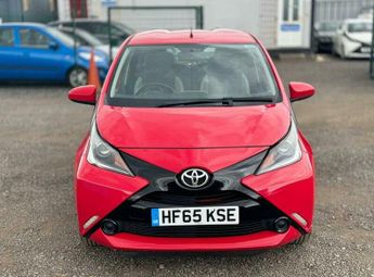 Toyota AYGO VVT-I X-PLAY