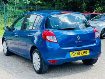 Renault Clio 1.6 VVT Expression Auto Euro 5 5dr