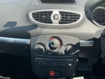 Renault Clio 1.6 VVT Expression Auto Euro 5 5dr