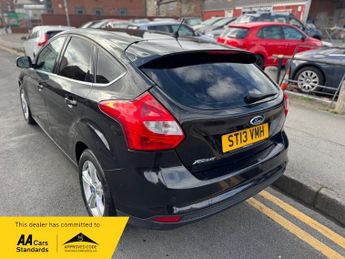 Ford Focus 1.6 Zetec Powershift Euro 5 5dr