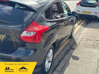 Ford Focus 1.6 Zetec Powershift Euro 5 5dr