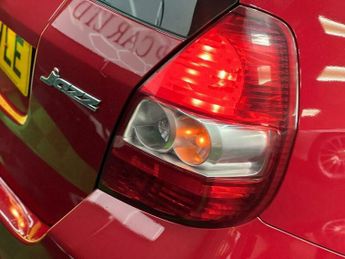 Honda Jazz 1.4 i-DSI SE CVT-7 5dr