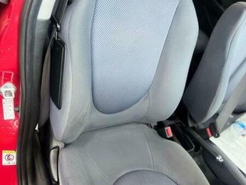 Honda Jazz 1.4 i-DSI SE CVT-7 5dr