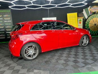 Mercedes-Benz A Class 2.1 A200d AMG Line (Executive) 7G-DCT Euro 6 (s/s) 5dr