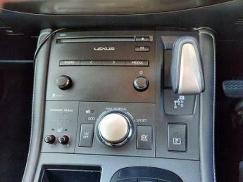 Lexus CT 1.8 200h Sport CVT Euro 6 (s/s) 5dr