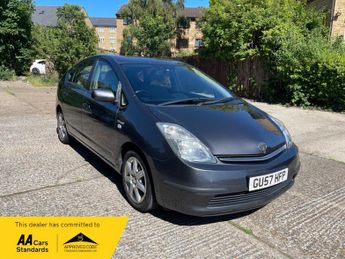 Toyota Prius 1.5 T3 Hatchback 5dr Petrol Hybrid CVT (104 g/km, 76 bhp)