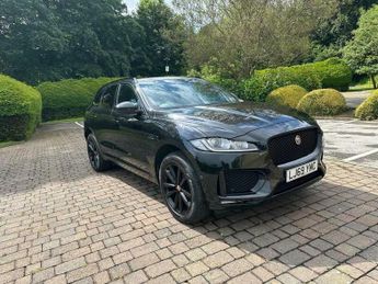 Jaguar F-Pace 2.0 D240 Chequered Flag Auto AWD Euro 6 (s/s) 5dr