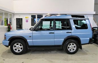 Land Rover Discovery TD5 GS 7STR 136