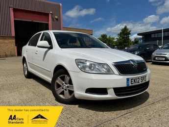 Skoda Octavia 1.6 TDI GreenLine II Hatchback 5dr Diesel Manual Euro 5 (s/s) (1