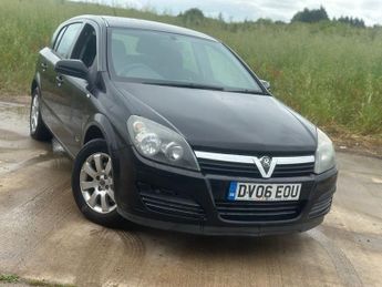 Vauxhall Astra 1.4i 16v Club Hatchback 5dr Petrol Manual (151 g/km, 89 bhp)