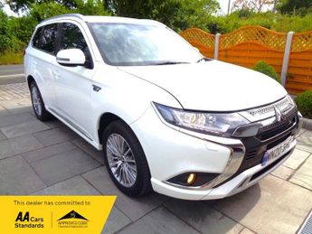 Mitsubishi Outlander PHEV DYNAMIC 2.4 TWIN MOTOR,1 FORMER OWNER,FULL SERVICE HISTORY,