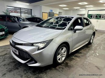 Toyota Corolla 1.8 ICON TECH [SAT NAV, HEATED SEATS & REVERSE CAMERA]