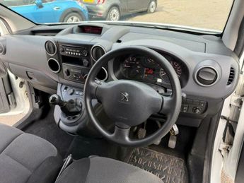 Peugeot Partner 1.6 BlueHDi 854 SE L1 5dr