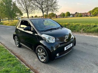 Toyota iQ 1.0 VVT-i 2 Euro 5 3dr