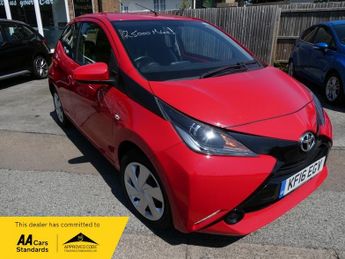 Toyota AYGO VVT-I X-PLAY