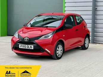 Toyota AYGO 1.0 VVT-i x Euro 5 5dr Euro 5