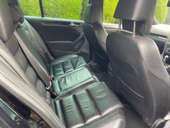 Volkswagen Golf GTI DSG