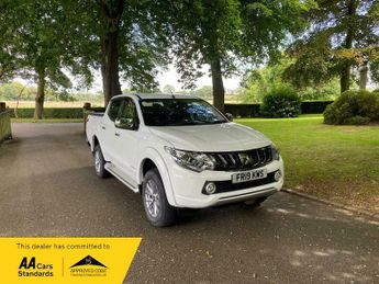 Mitsubishi L200 2.4 DI-D DC Warrior Pickup 4dr Diesel Manual 4WD Euro 6 (178 ps)